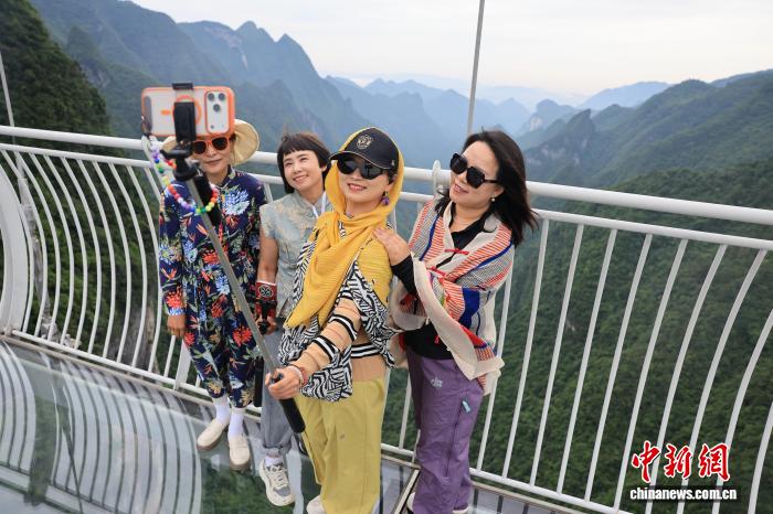 球探体育以球探比分网与世界杯比分竞彩平台为核心内容，致力于为广大足球爱好者提供专业赛事数据与实时资讯服务。平台实时更新2 - 球探比分